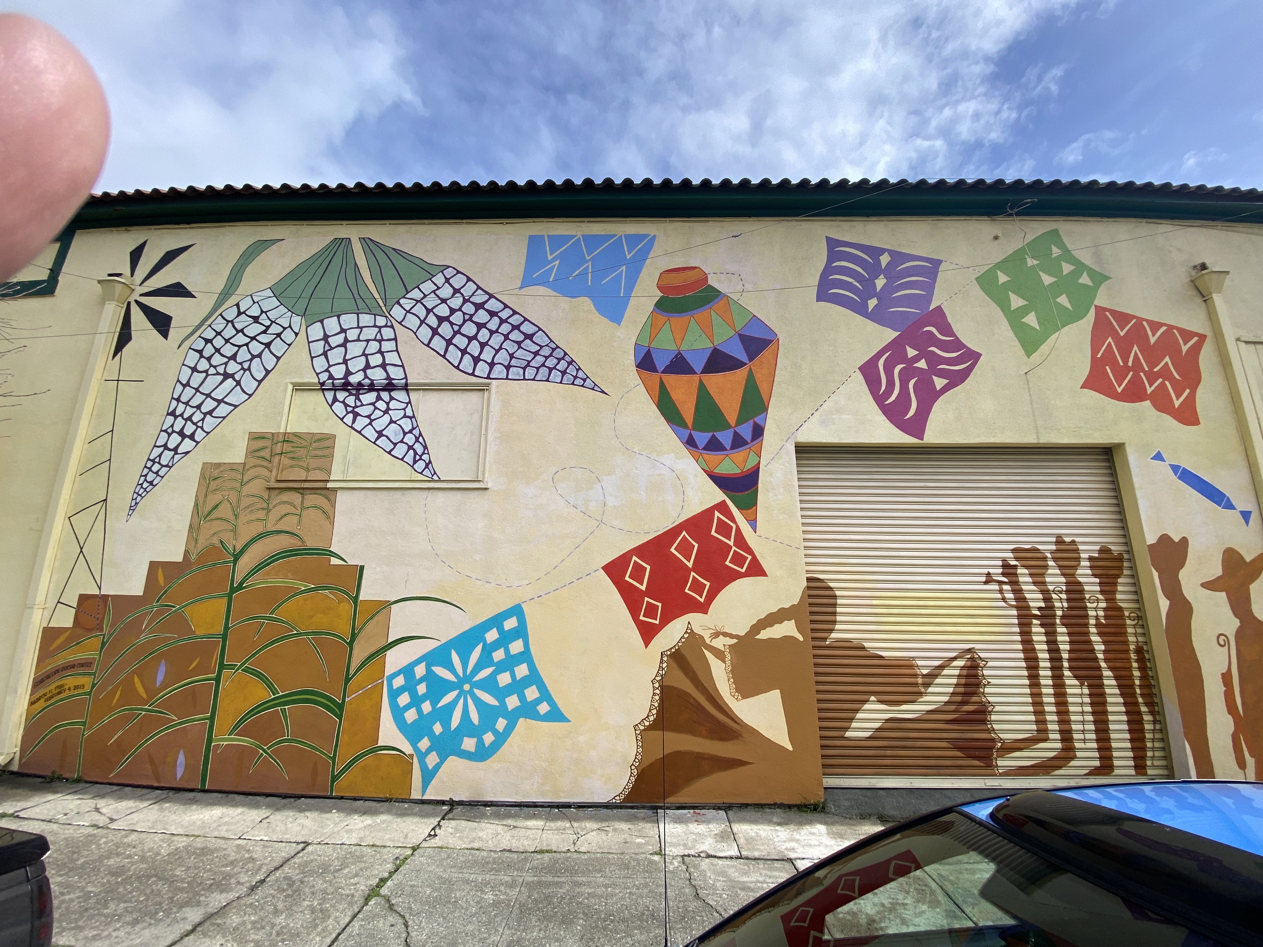 mural in Oakland by artist unknown.