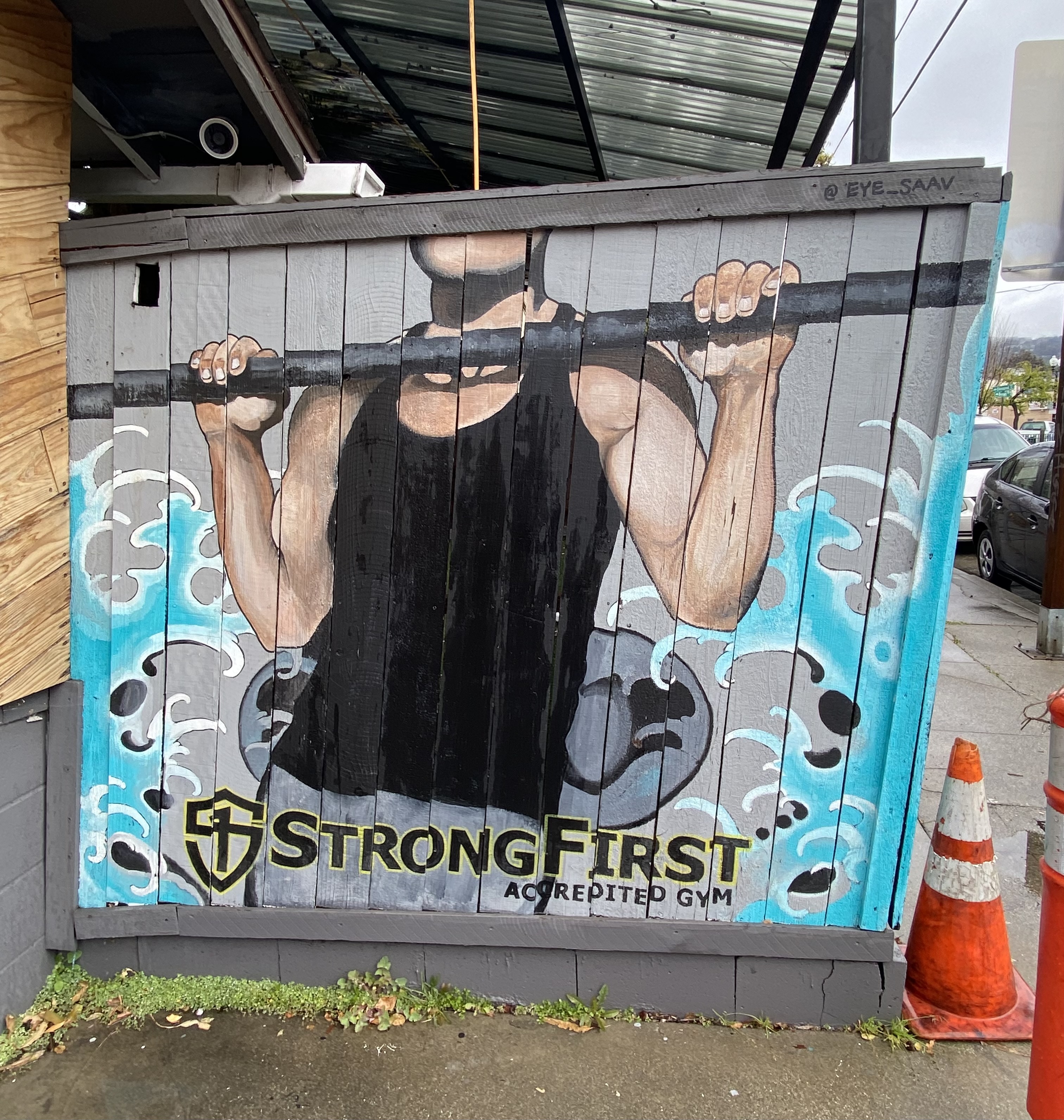 mural in Oakland by artist unknown.