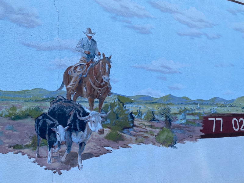 mural in by artist unknown.