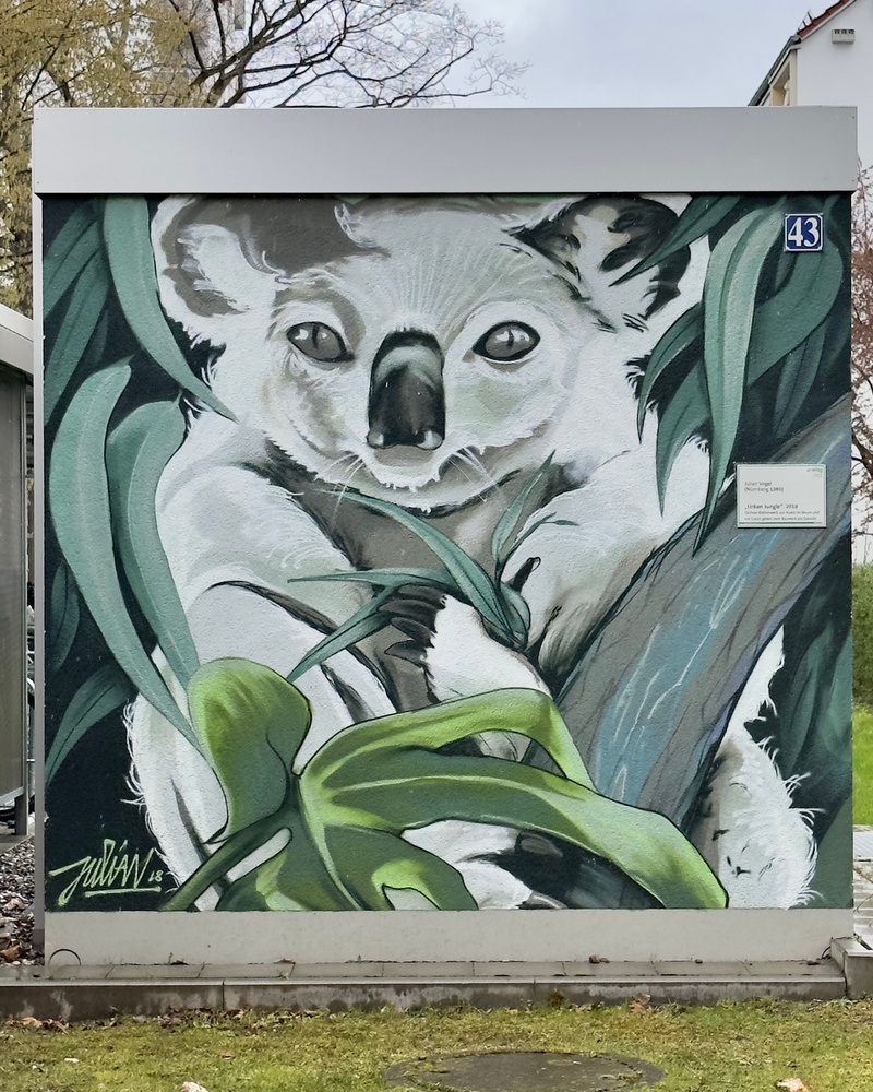 mural in Nürnberg by artist Julian Vogel.