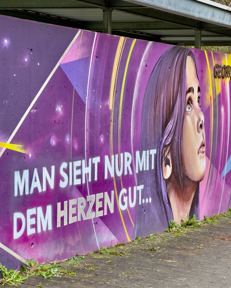 mural in Nürnberg by artist Julian Vogel.