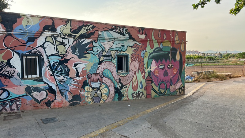 mural in by artist unknown.