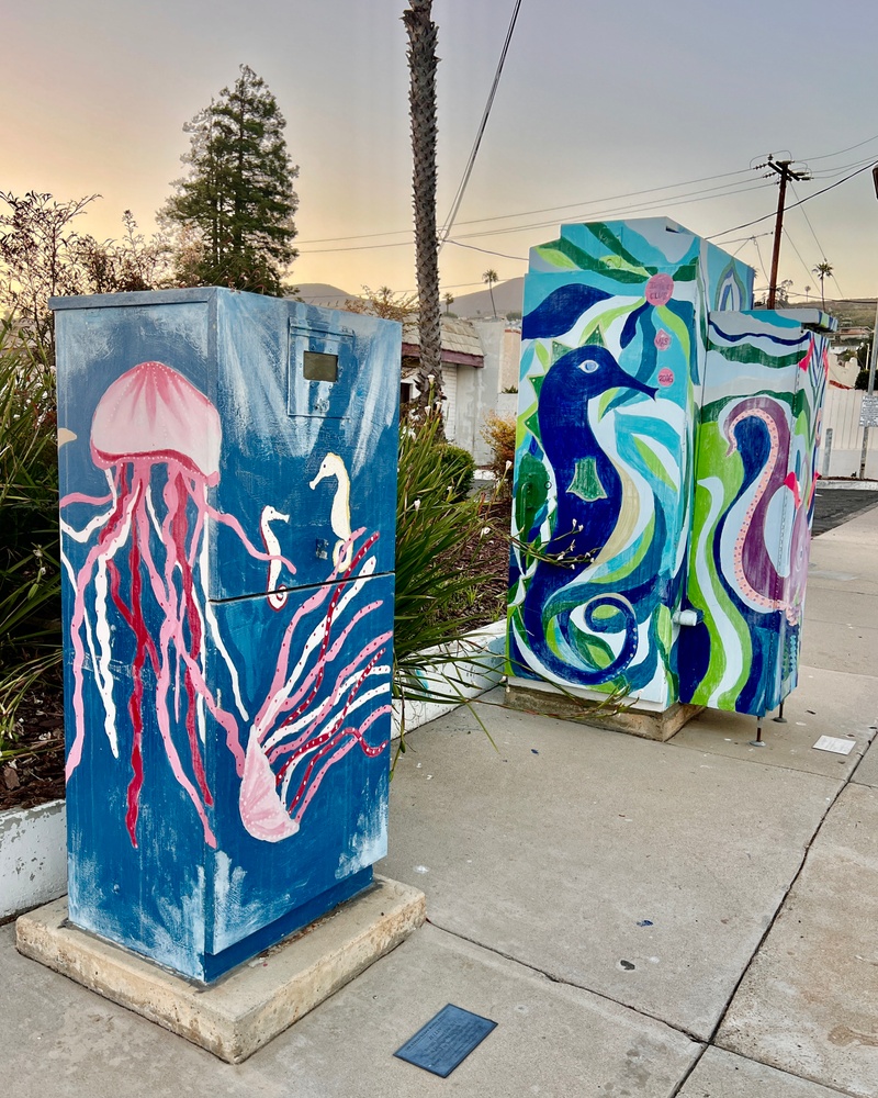 mural in Ventura by artist unknown.