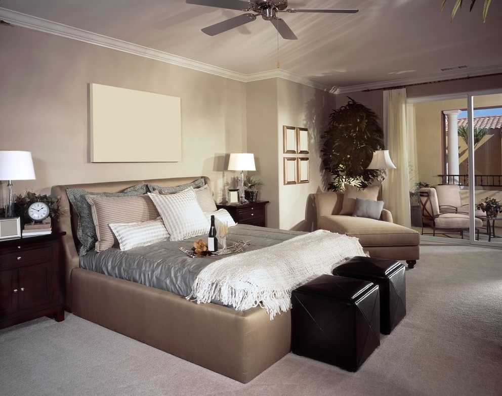 Bedroom Lounge Chairs Decoration Ideas for Bedroom (8 of 22 Photos)