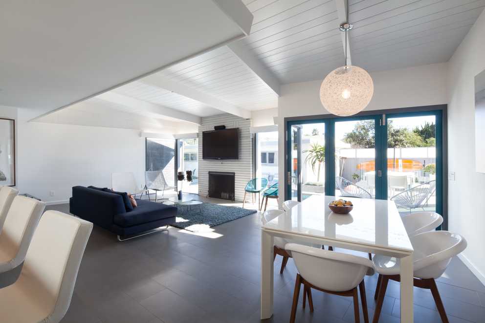 Interior Beautiful Bifold Doors for Functional and Efficient Interior