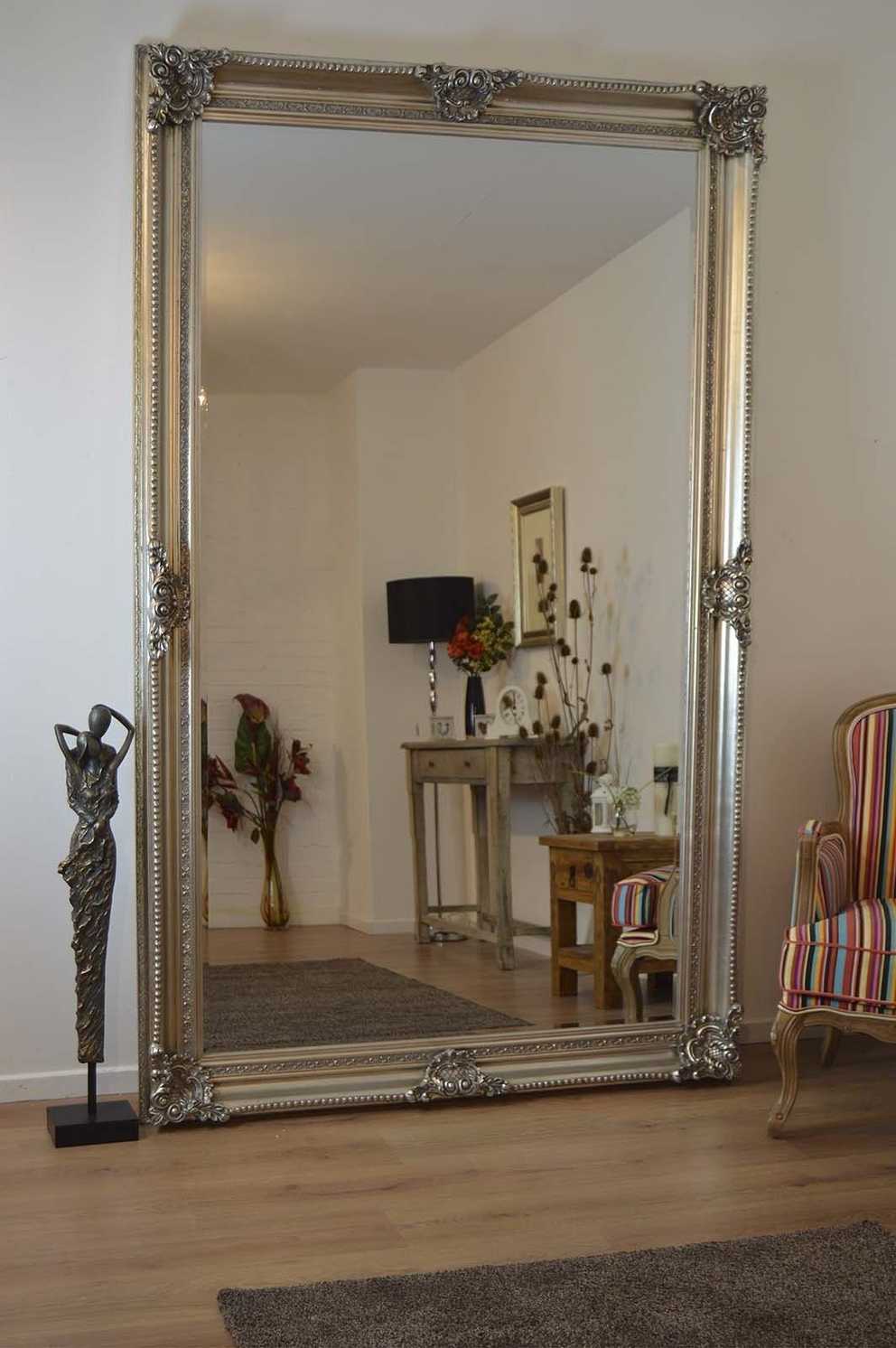 Classic Impression On Antique Wall Mirrors Vwho Pertaining To Antique Wall Mirrors Large (Photo 3 of 15)
