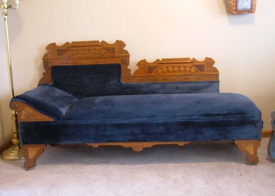 living room fainting sofa