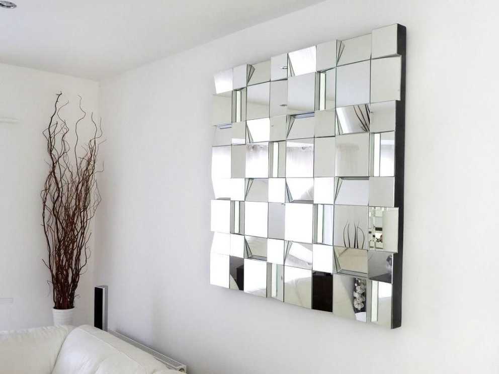 Featured Image of Decorative Wall Mirrors For Bedroom