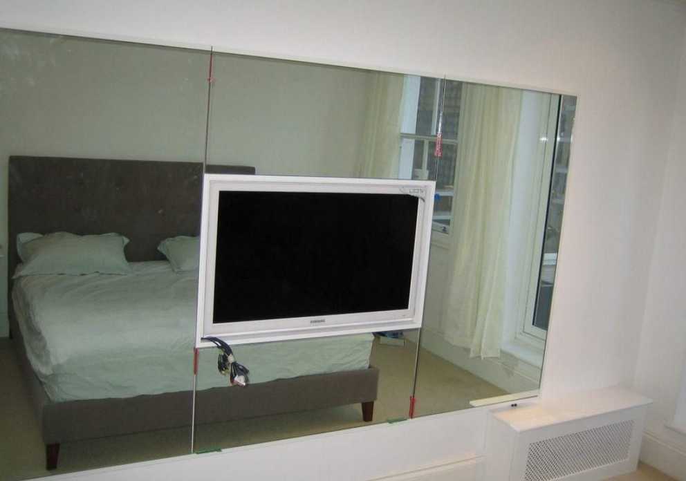 Mirror Wall Mounted Mirrors for Bedroom (13 of 20 Photos)