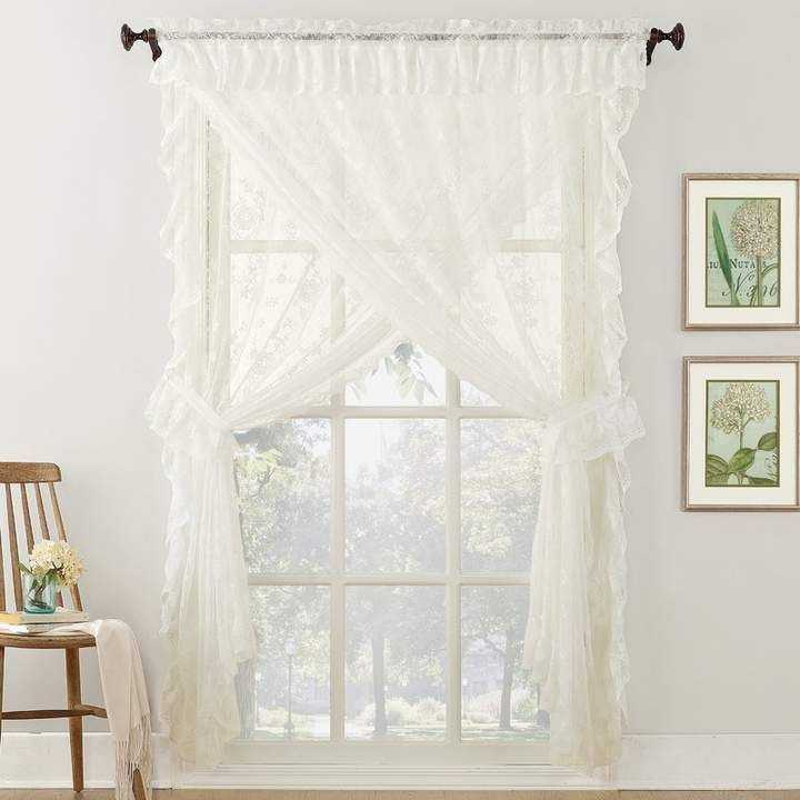 Featured Image of Elegant White Priscilla Lace Kitchen Curtain Pieces