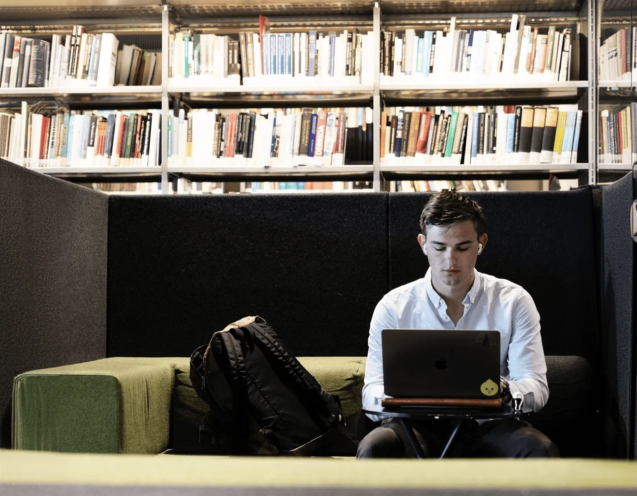 City finance workplace