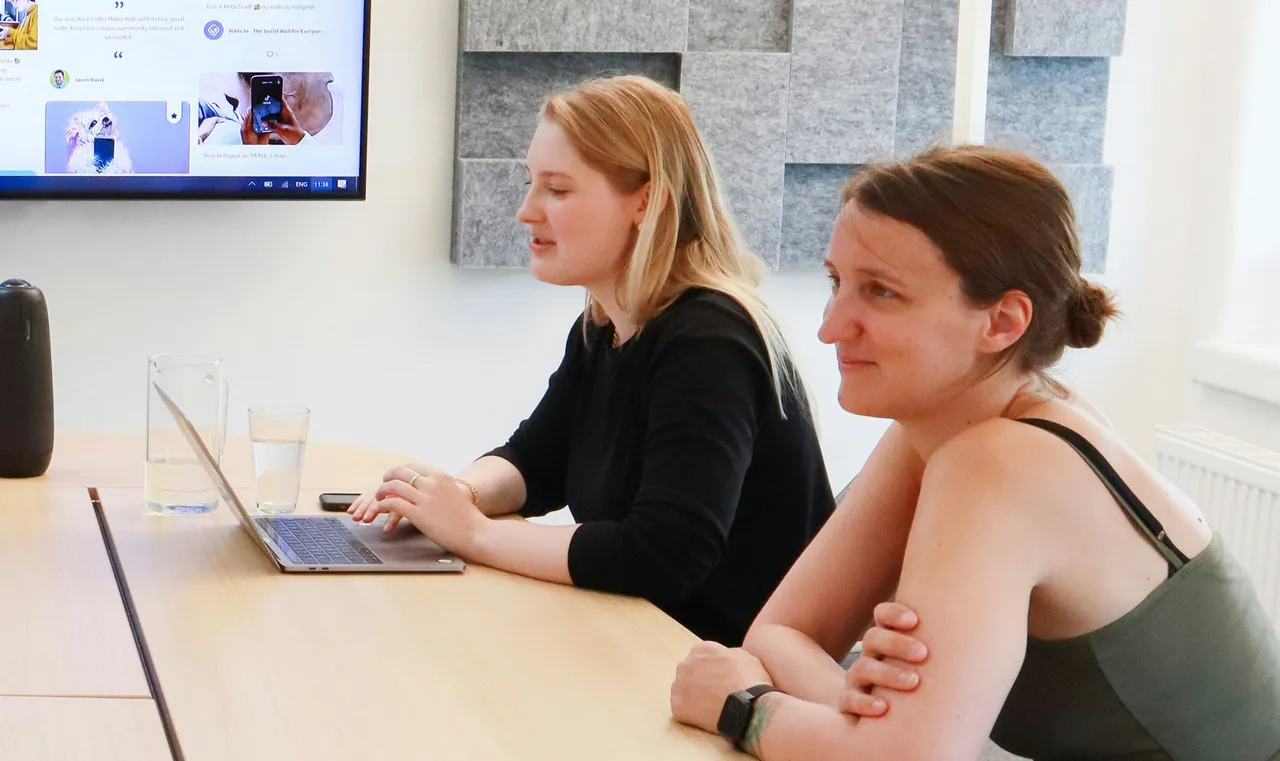 Two Women Collaborating in Modern Office for How to Gain Practical Finance Experience: Boost Your Skills with Simulations