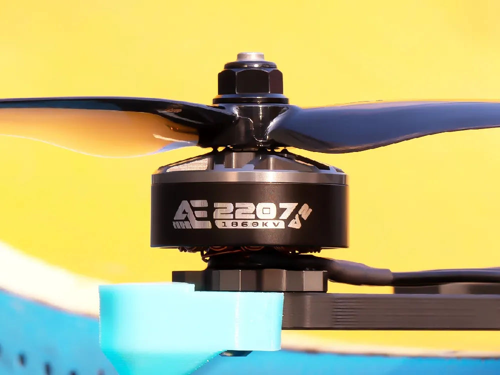 AxisFlying Economics AE2207 V2 1960Kv (Set Of 4) image 2