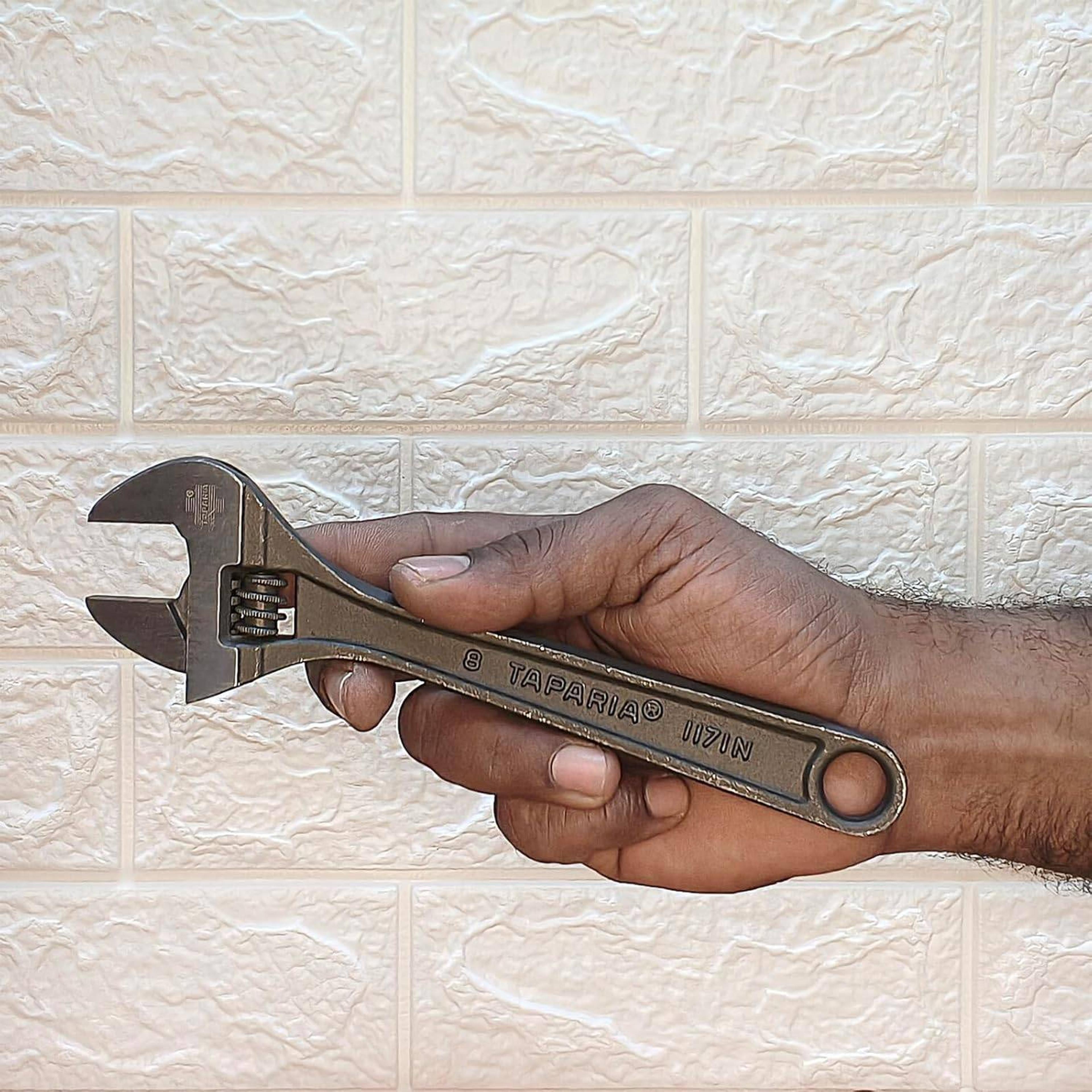 Taparia Adjustable Spanner - View 3