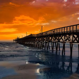 Make Memories that Last a Lifetime with Thomas Beach Vacation Rentals thumbnail