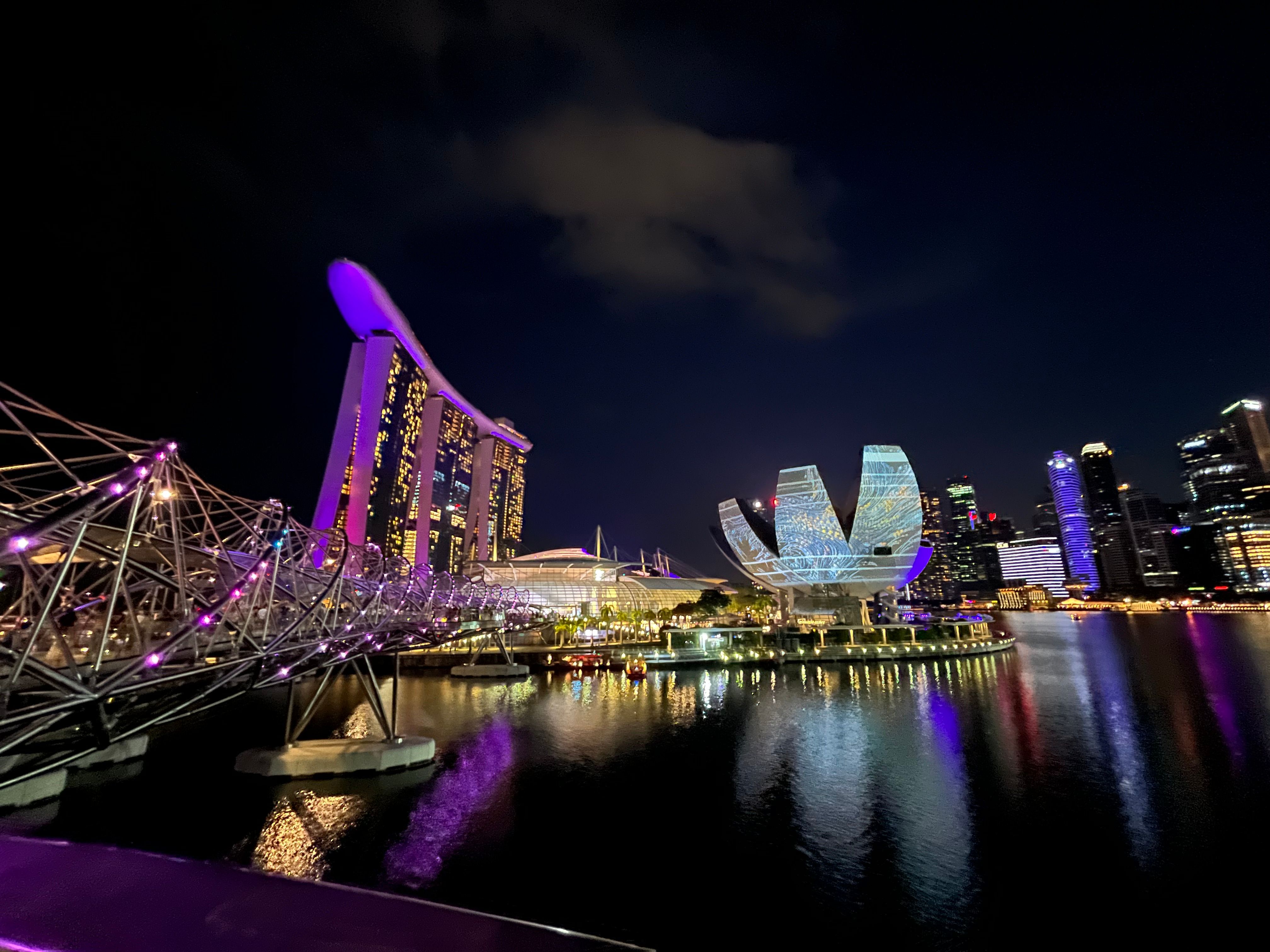 019-marina_bay_sands-2.jpeg