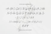 Better Grade – modern signature script font with elegant handwritten style, featuring smooth flowing strokes and stylish ligatures, ideal for logos, branding, invitations, and packaging designs.