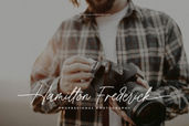 Merysville Modern Signature Font With Tails