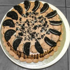 Eggless 1 Kg Oreo Chocolate Cake