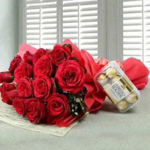15 Red Roses With Chocolate