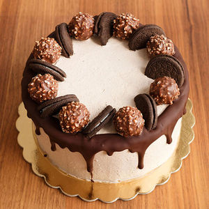 Blissful Rocher Fusion Cake