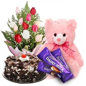 Cuddly Roses Fantasy Combo