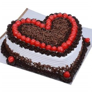 Heartfelt Blackforest Delight Cale