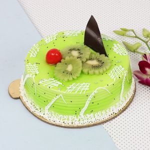 Tantalizing Kiwi Delight Cake