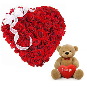 Lovable Surprise Heart Shape Flower Arrangement Combo