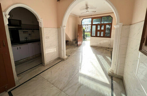 house-272680