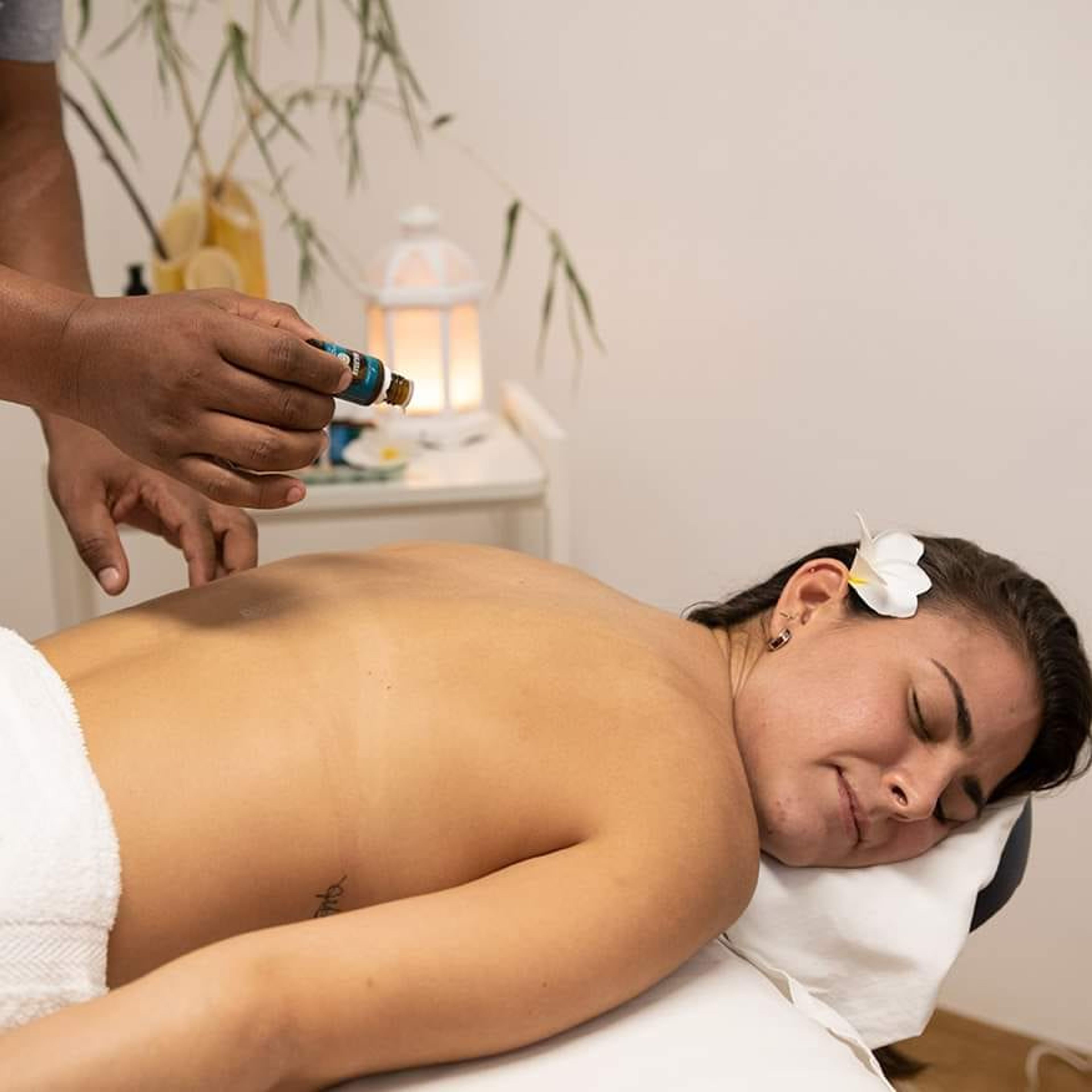 Massage aux huiles essentielles 