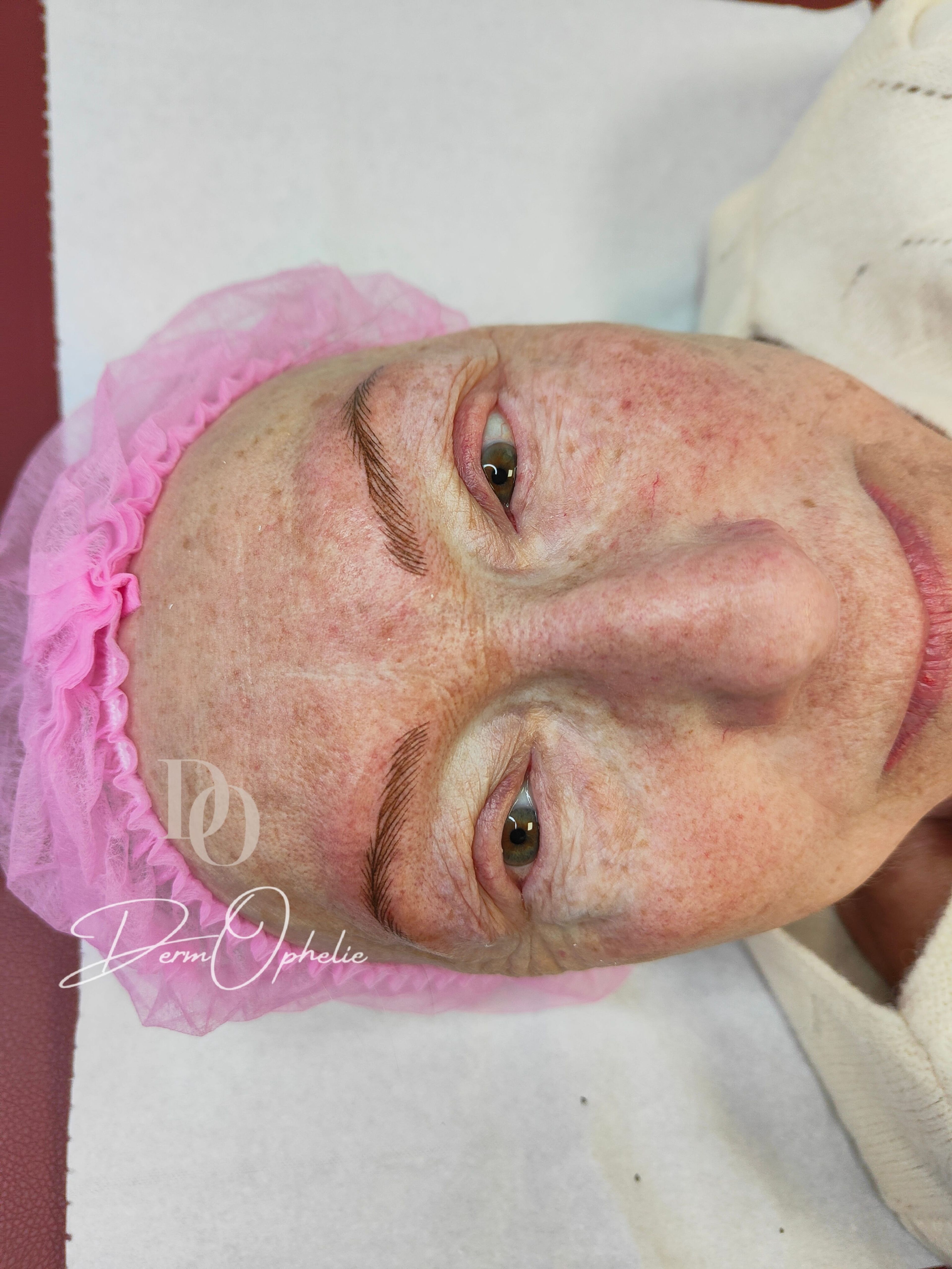 Sourcils poil a poil chimiothérapie 