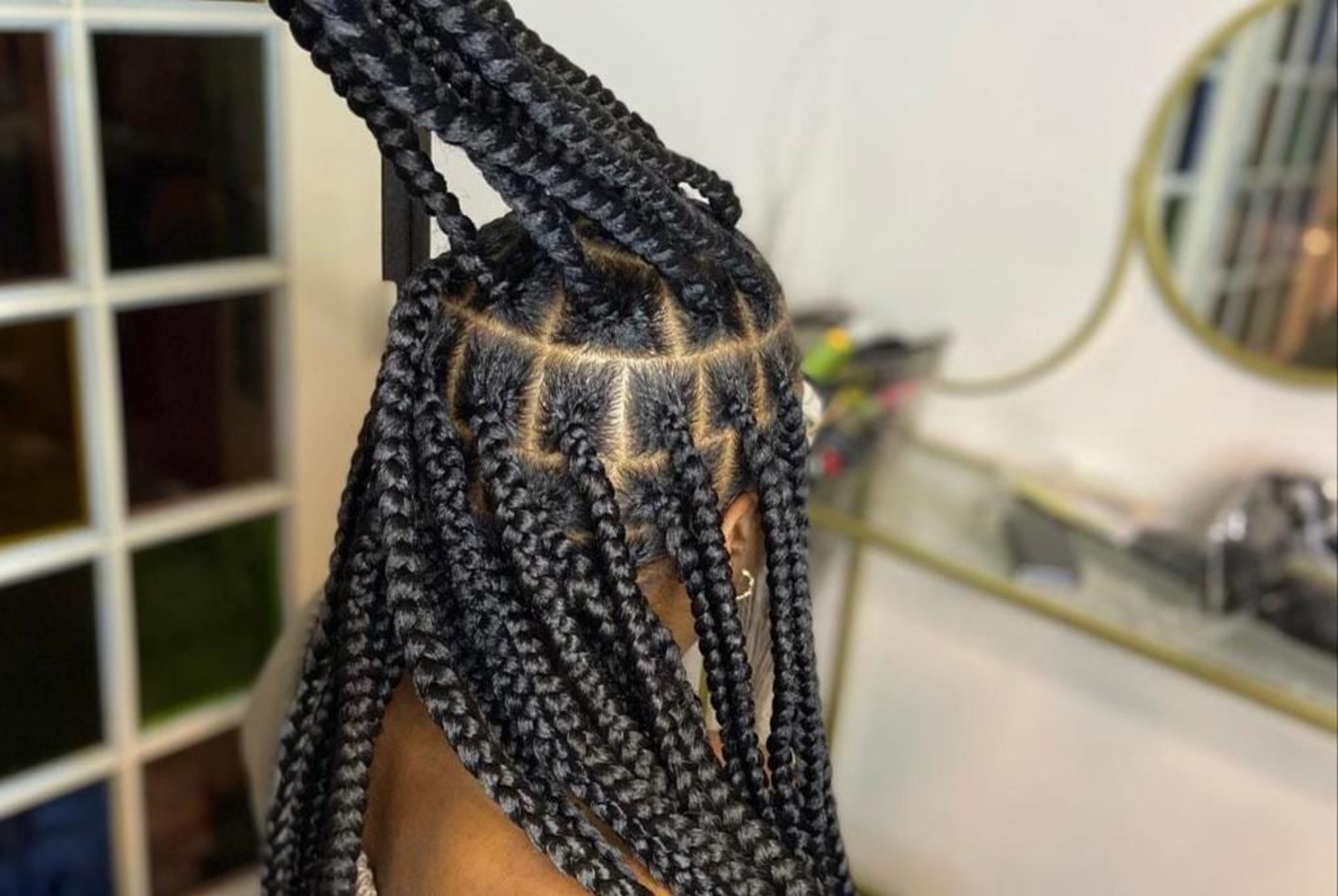 Knotless medium 