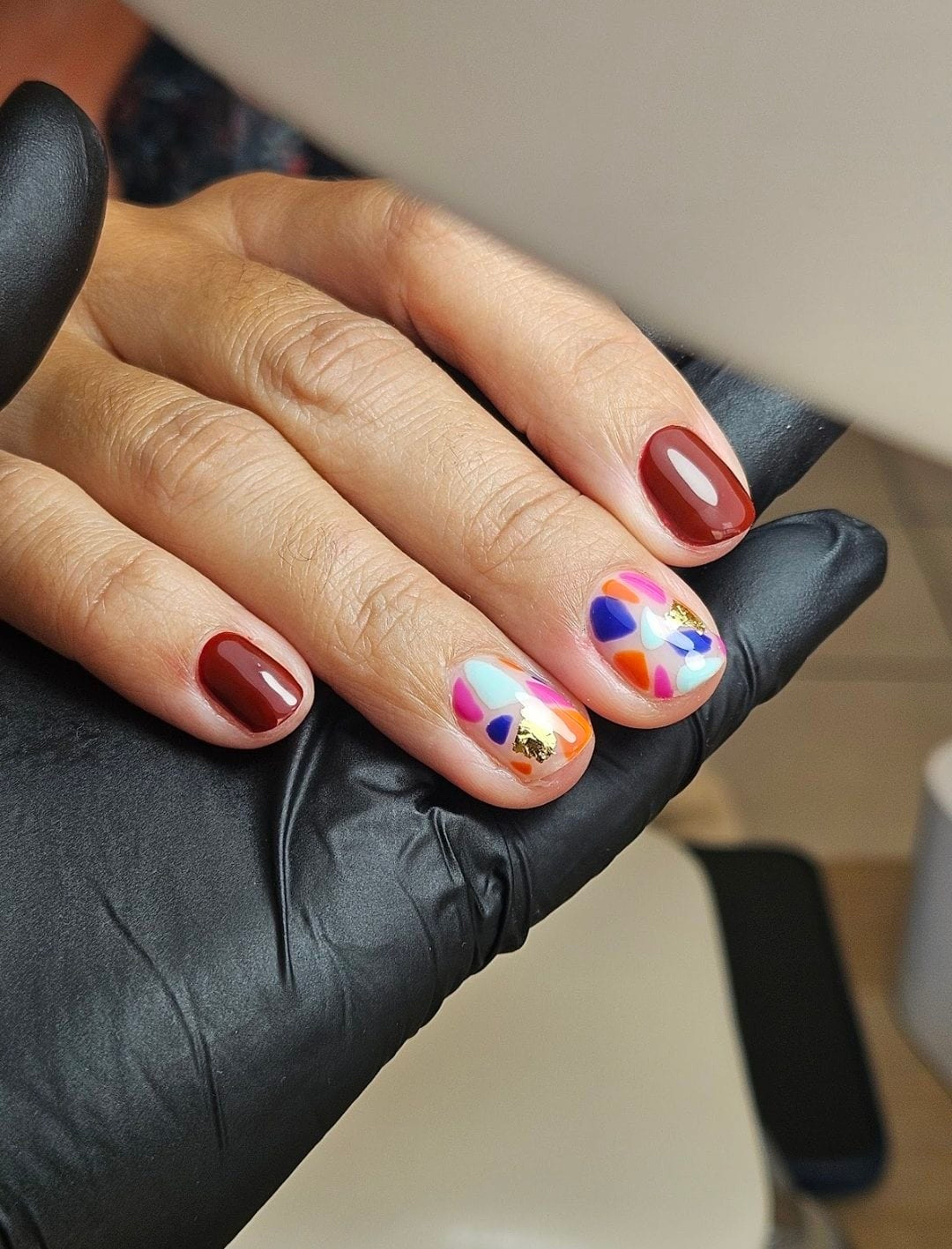 SEMI PERMANENT 
