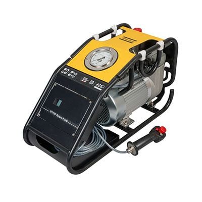 8434 2040 45 | Hydraulic Oil 5 Liter image 1