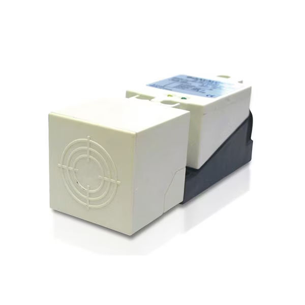 95B065300 | IS-40-Y8-S3 | Inductive Sensor, Square 40 X 40Mm Plastic - Non Flush 30Mm - Ac/Dc Nc - Pg image 1