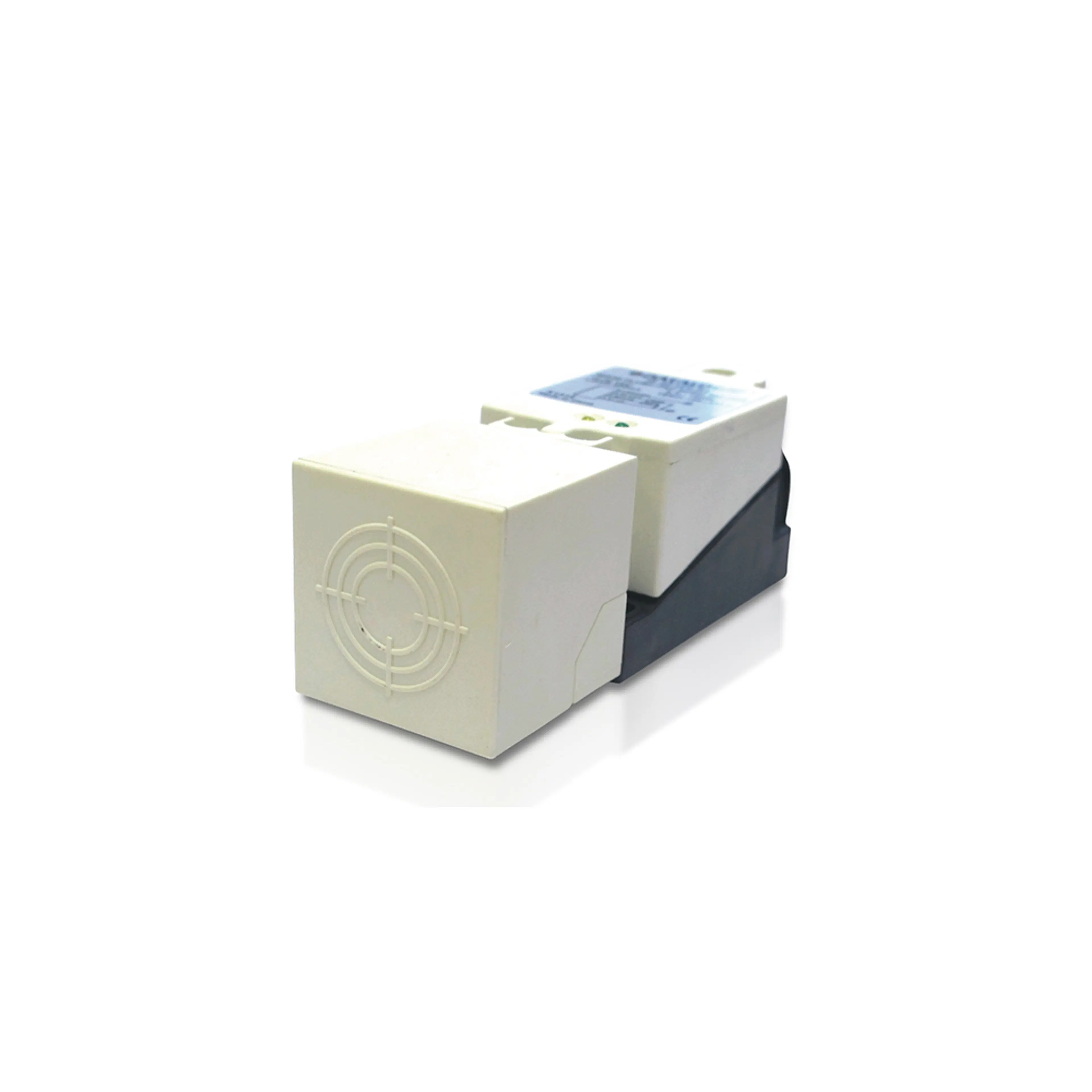 95B065330 | IS-40-C11-S3 | Inductive Sensor,  Square 40 X 40Mm Plastic - Non Flush 7…20Mm - Analog - Pg