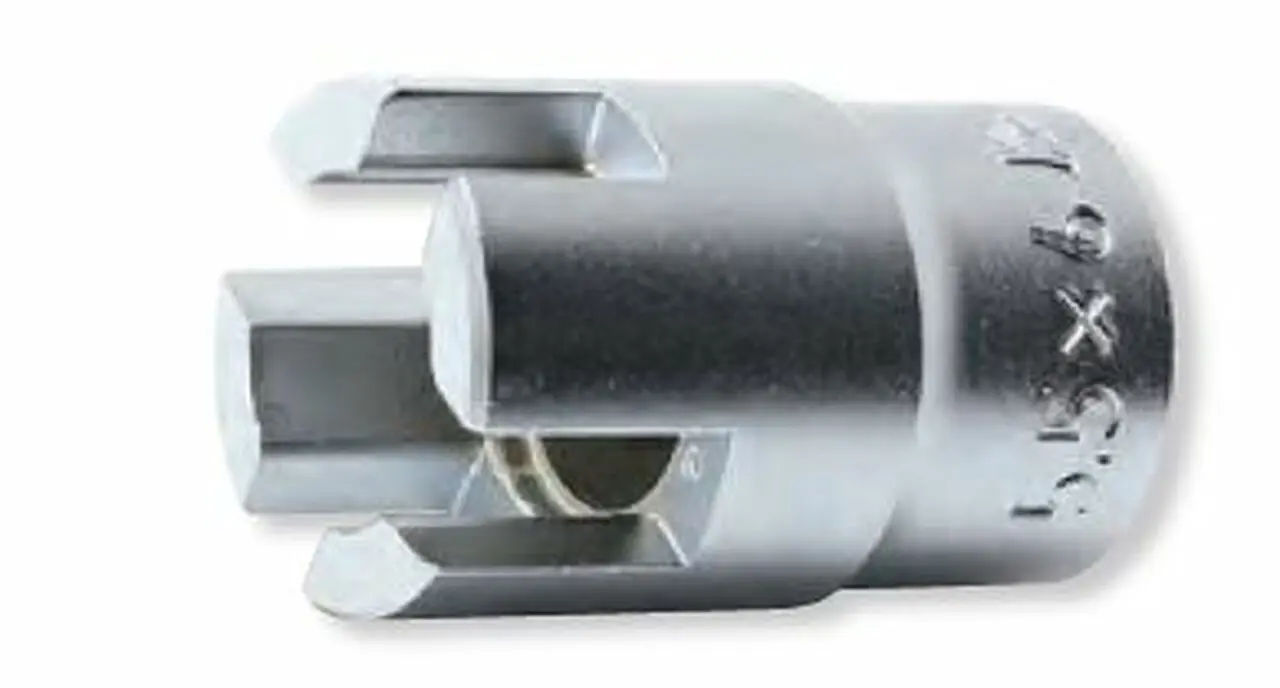 3119-5.5x6 | 3/8 Sq. Dr. Wing Bolt Socket Length 33mm image 1