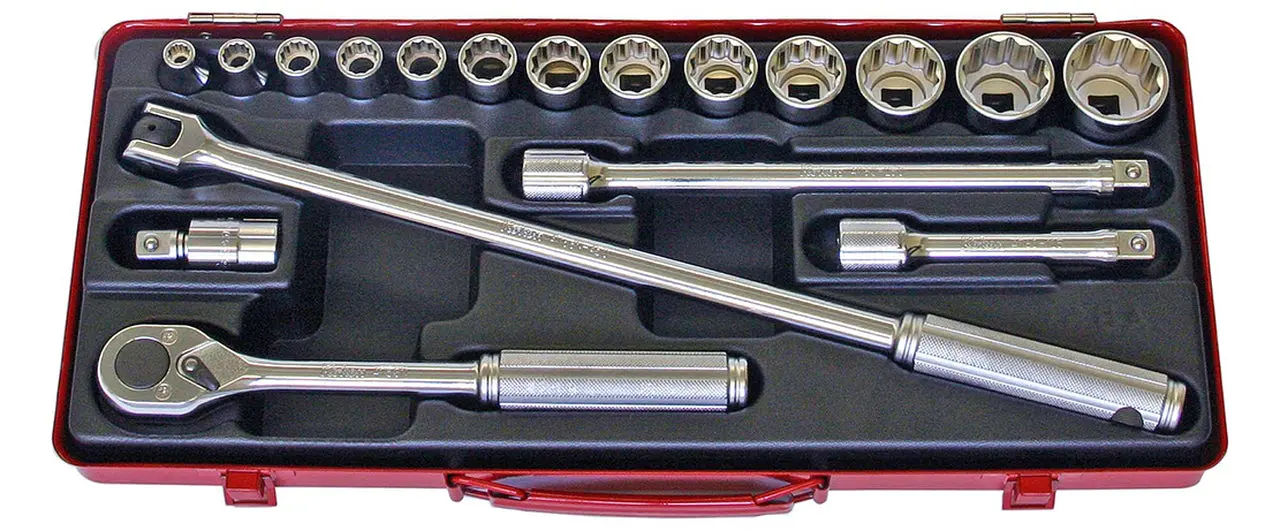 4289M | 1/2 Sq. Dr. 18 Piece 12-Point Metric Socket set 8-32mm image 1