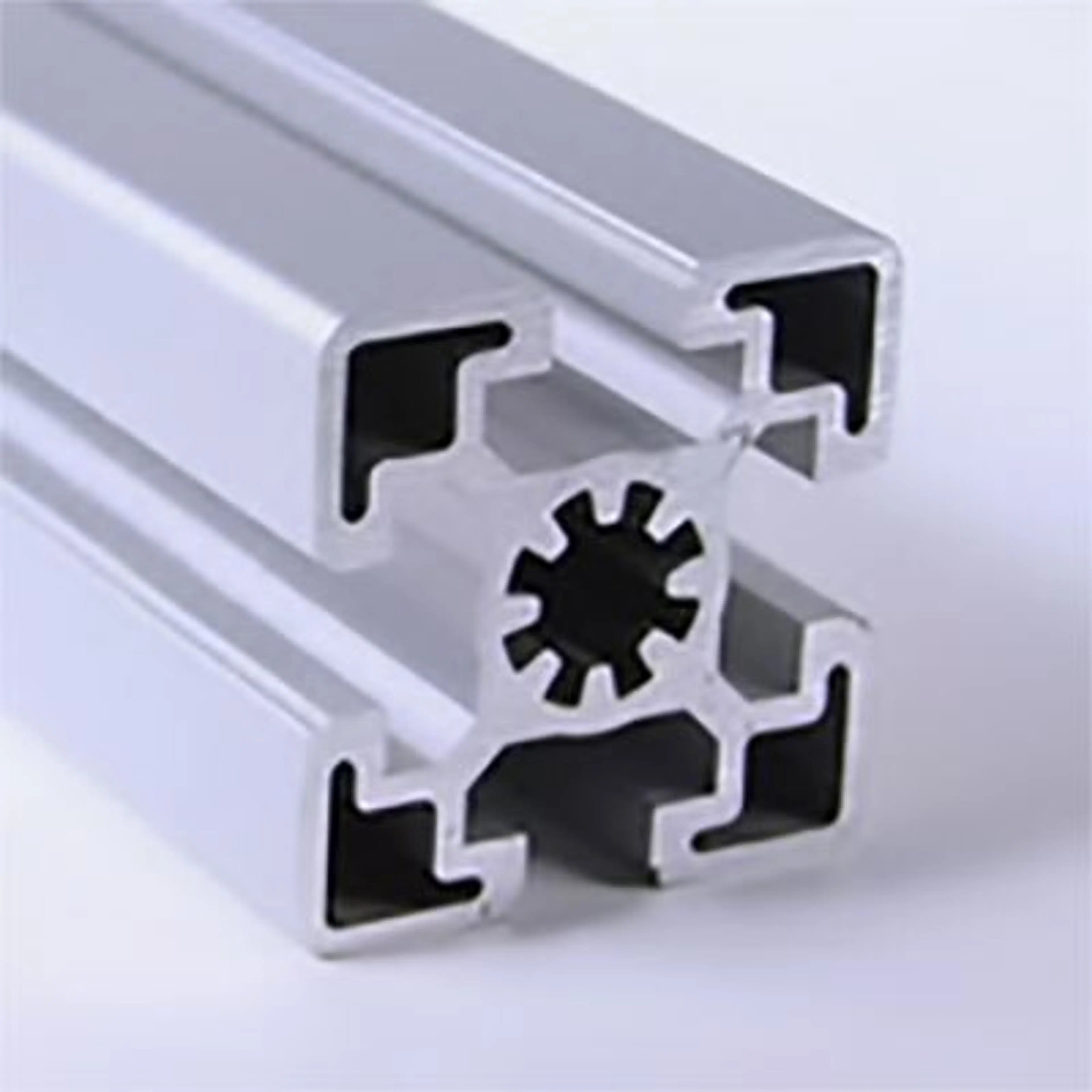 670031 | 45mm x 45mm Heavy B T-Slotted Extrusion 6M