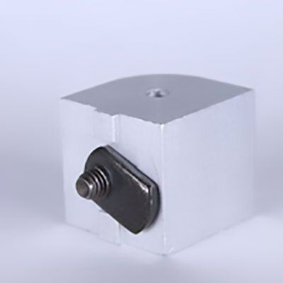 653023 | 10 S / 25 S Right Angle 90 Deg. Living Nub image 1