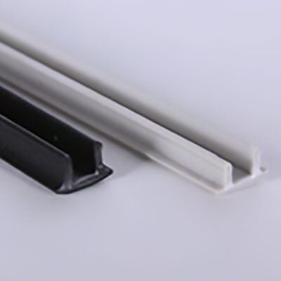 655105 | 15 S Black T-Slot Cover - Deluxe image 1