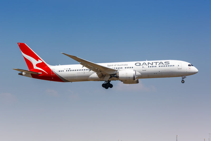 QF70 Boeing 787-9