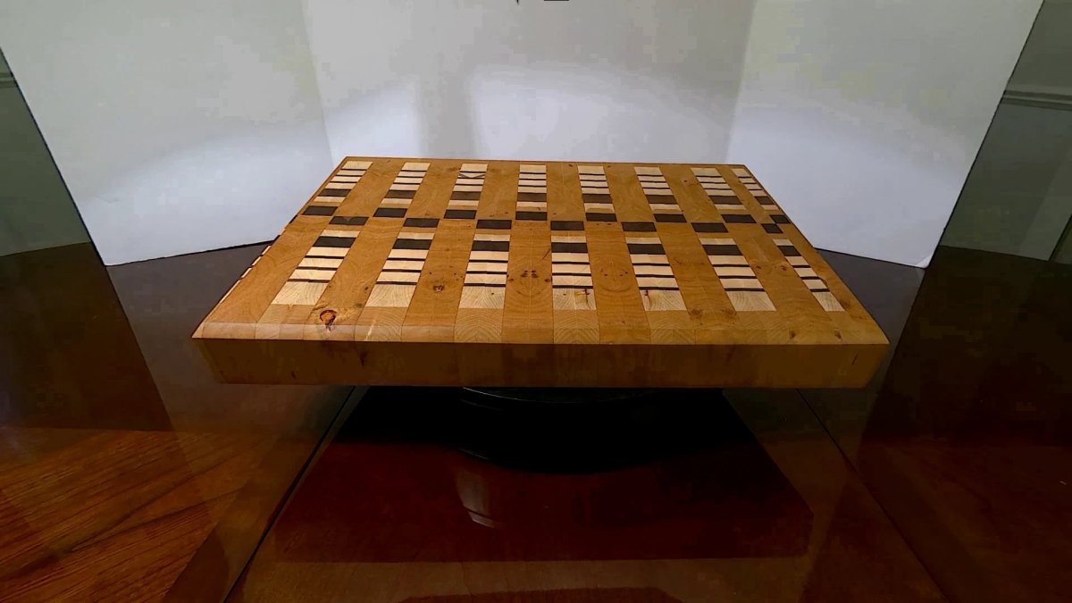 Michigan End-Grain Cutting Board — 17.25″ × 11.25″ × 2″