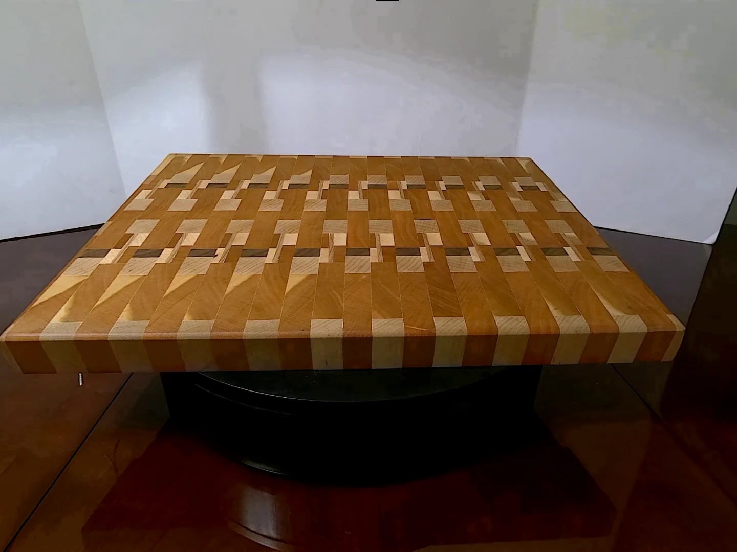 Front and top view of Bespoke End-Grain Culinary Surface, showcasing the grain