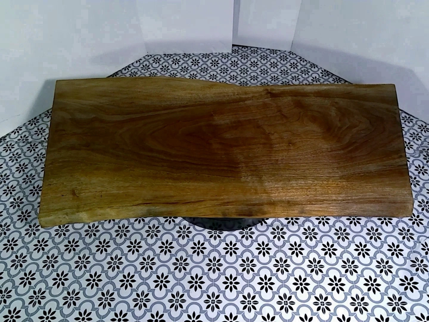 Front and top view of Natural Elegance Live-Edge Board, showcasing the grain