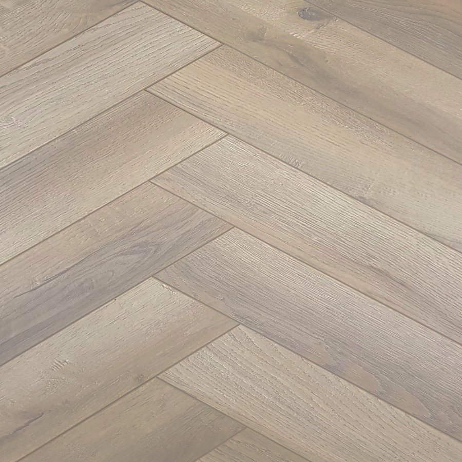 Greek Oak Herringbone 12mm Laminate