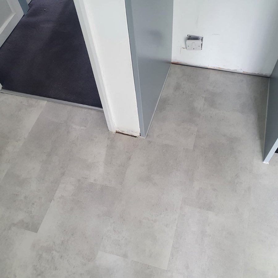 Flint Grey 5.5mm SPC Click Tile