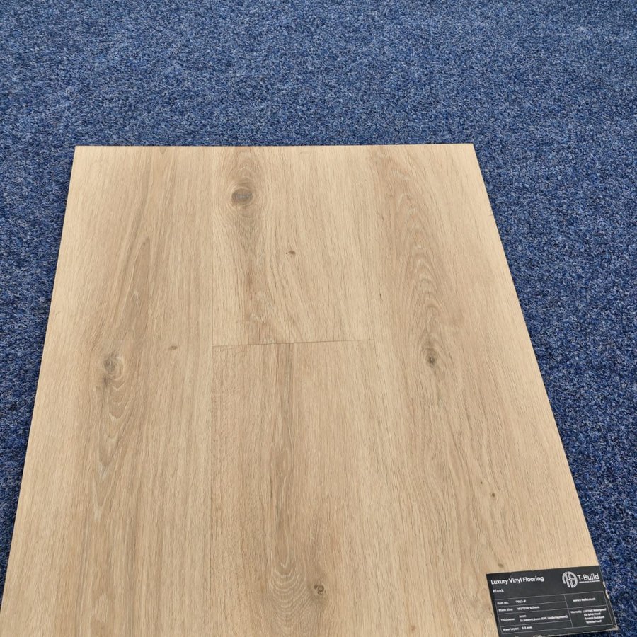 Warm Oak Natural PREMIUM 6.0 SPC Vinyl Click