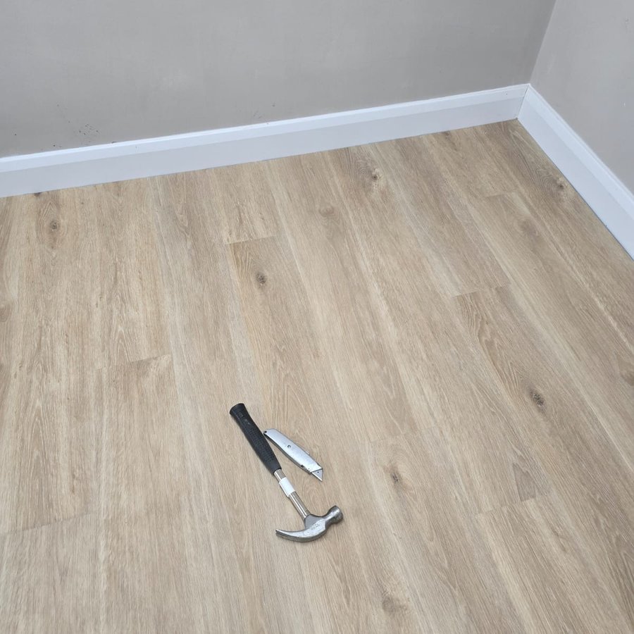 Century Beige Oak Premium 6mm SPC Click